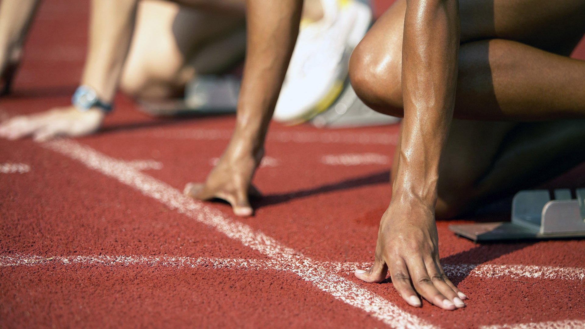 体育新闻中心主导制定赛事媒体服务智能化流程标准,体育赛事的媒体宣传需要向媒体经营单位直接支付费用